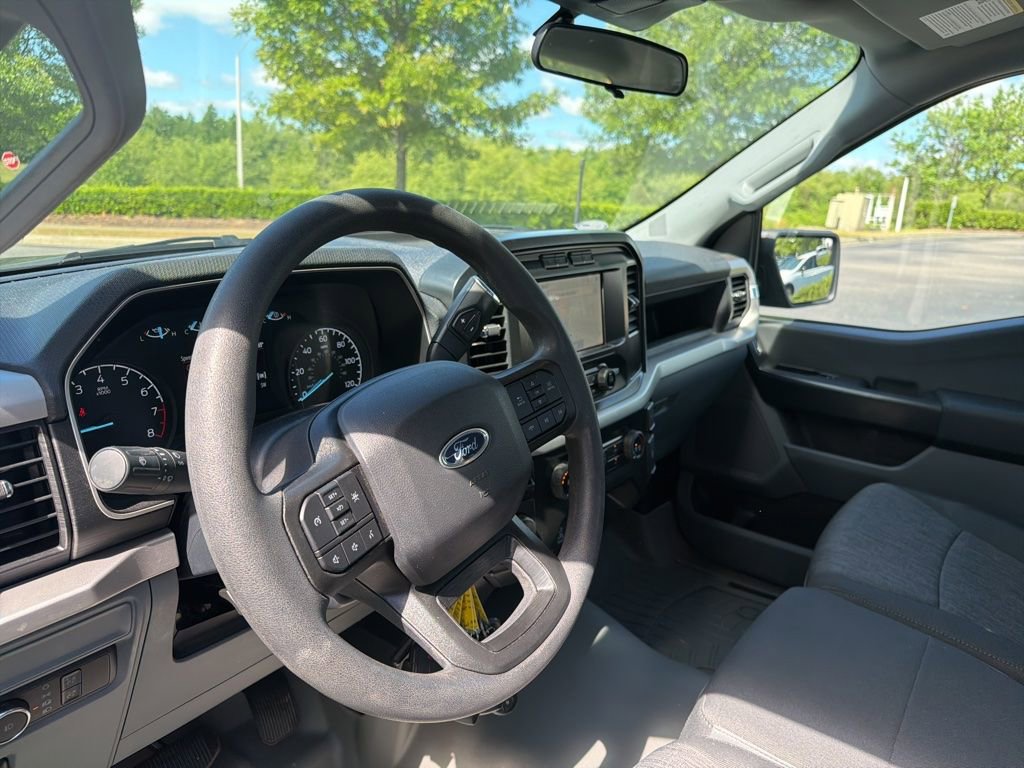 Used 2022 Ford F150 XL w/ Equipment Group 101A High RWD image 9