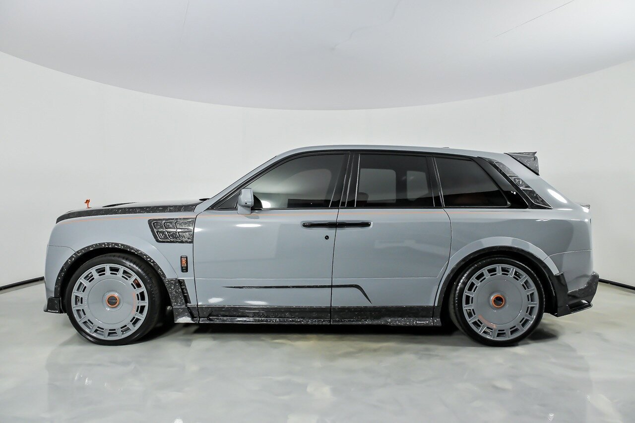Used 2023 Rolls-Royce Cullinan AWD/4WD image 11