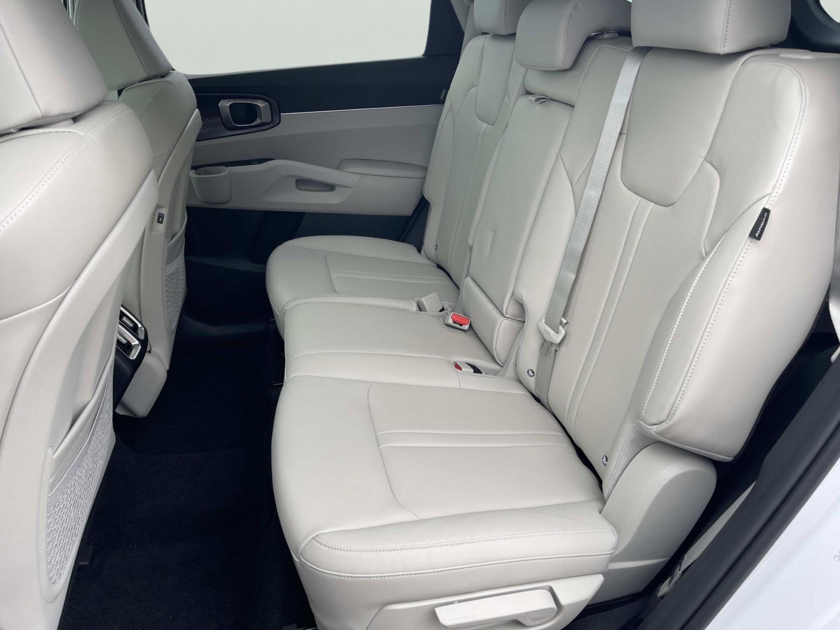 New 2026 Kia Sorento S image 17