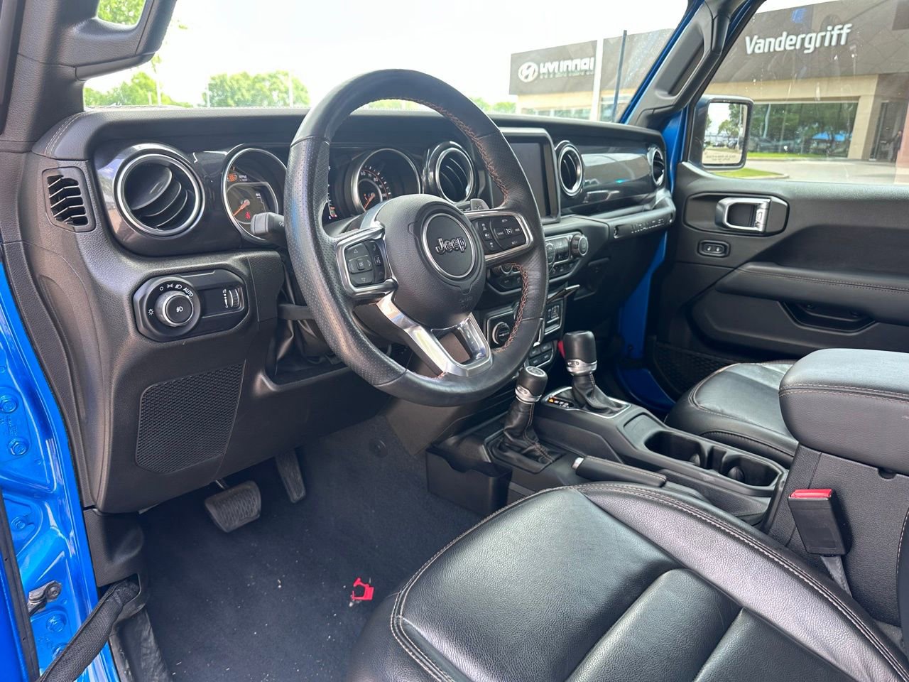 Used 2023 Jeep Wrangler Unlimited Rubicon 392 w/ Trailer Tow Package AWD/4WD image 22