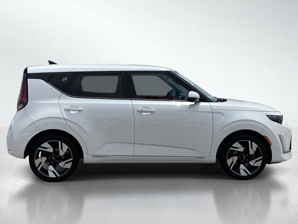 Used 2023 Kia Soul GT-Line FWD image 10
