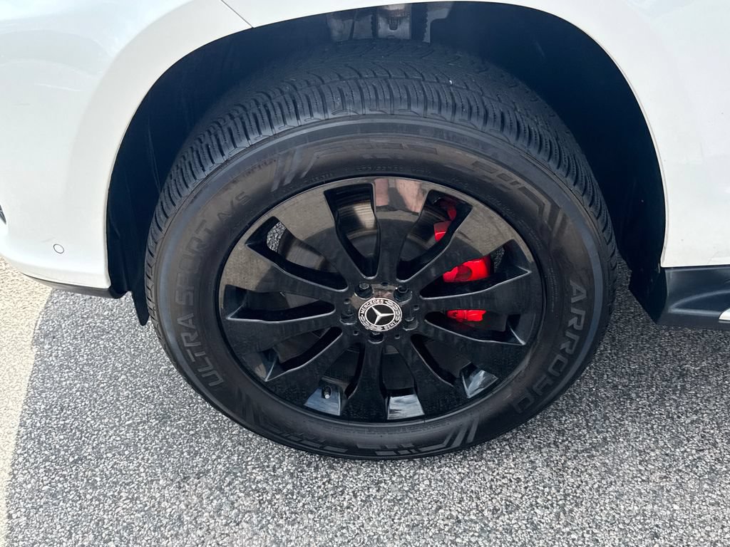 Used 2018 Mercedes-Benz GLS 450 4MATIC image 42