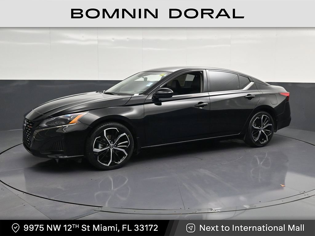 Used 2024 Nissan Altima 2.5 SR