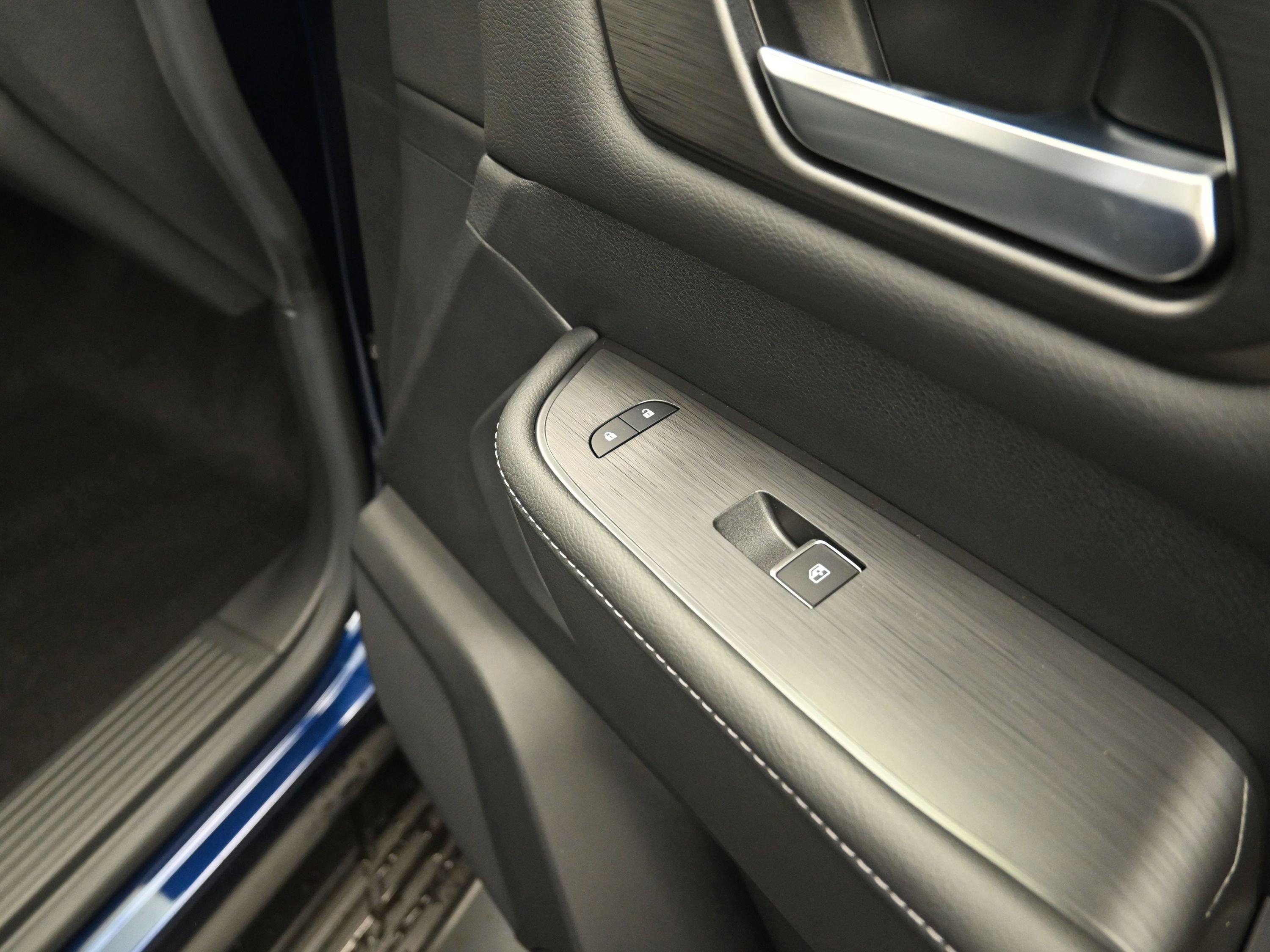 New 2025 Nissan Armada SL image 27