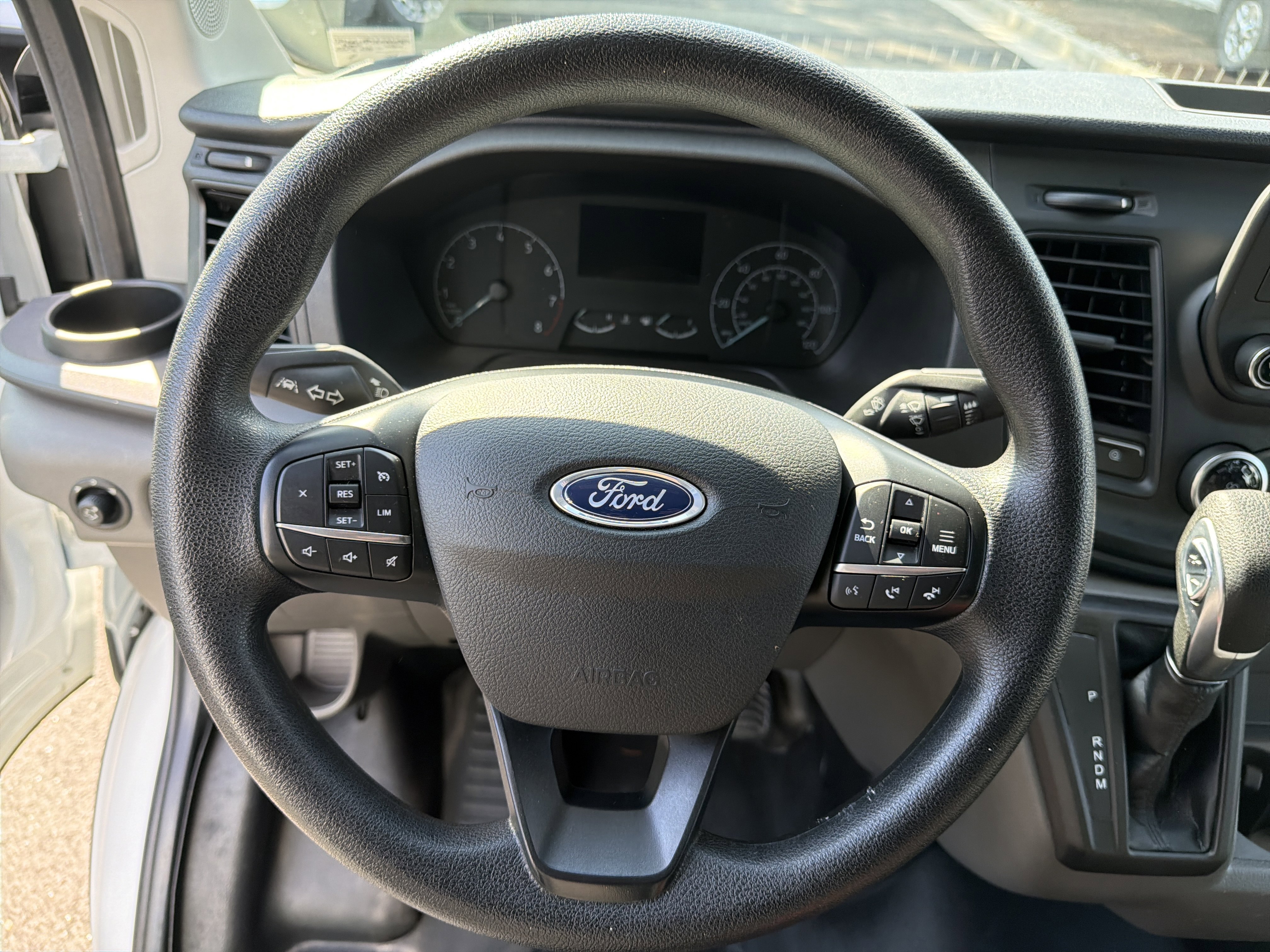 Used 2024 Ford Transit 250 Low Roof w/ Exterior Upgrade Package RWD image 18