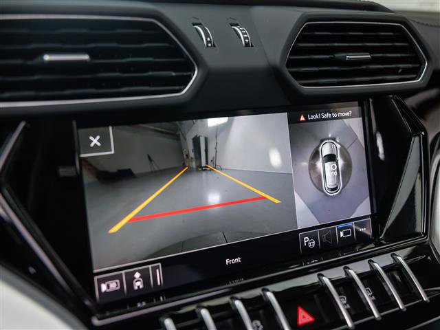 Used 2021 Lamborghini Urus image 32