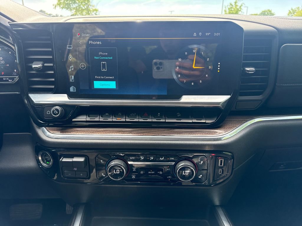 Used 2023 Chevrolet Silverado 1500 RST image 18