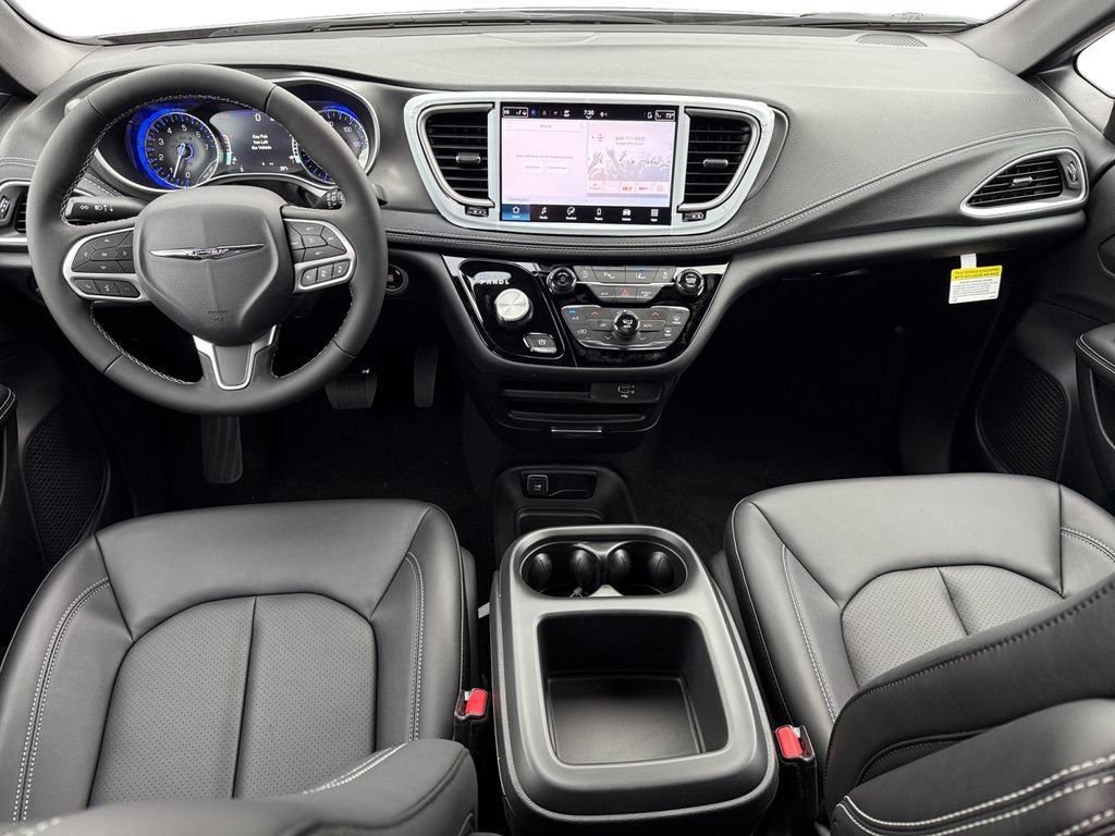 New 2026 Chrysler Pacifica Select FWD image 10