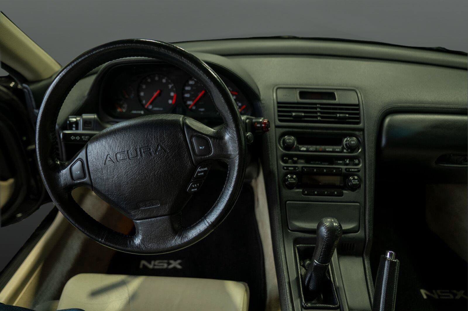 Used 1991 Acura NSX RWD image 31