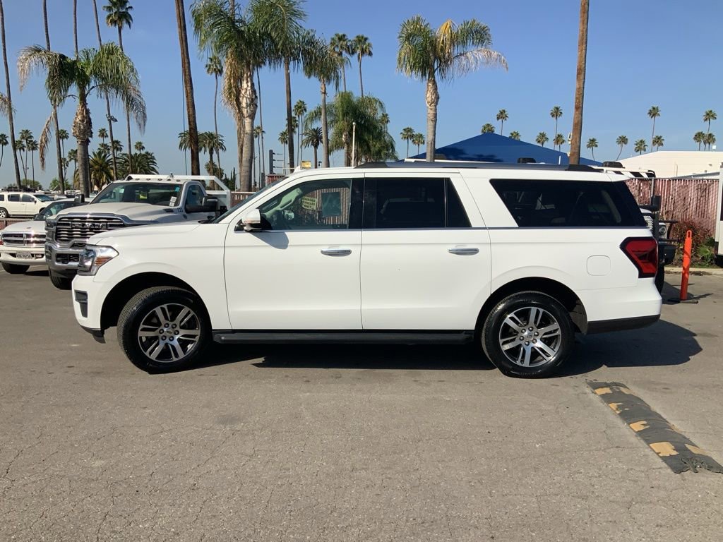 Used 2024 Ford Expedition Max Limited image 4