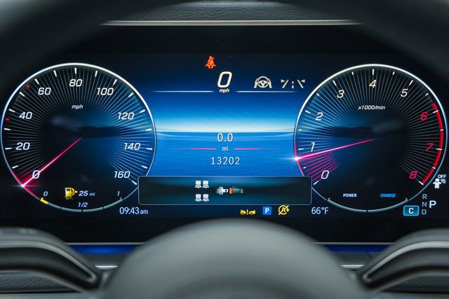 Used 2024 Mercedes-Benz GLS 450 4MATIC image 47