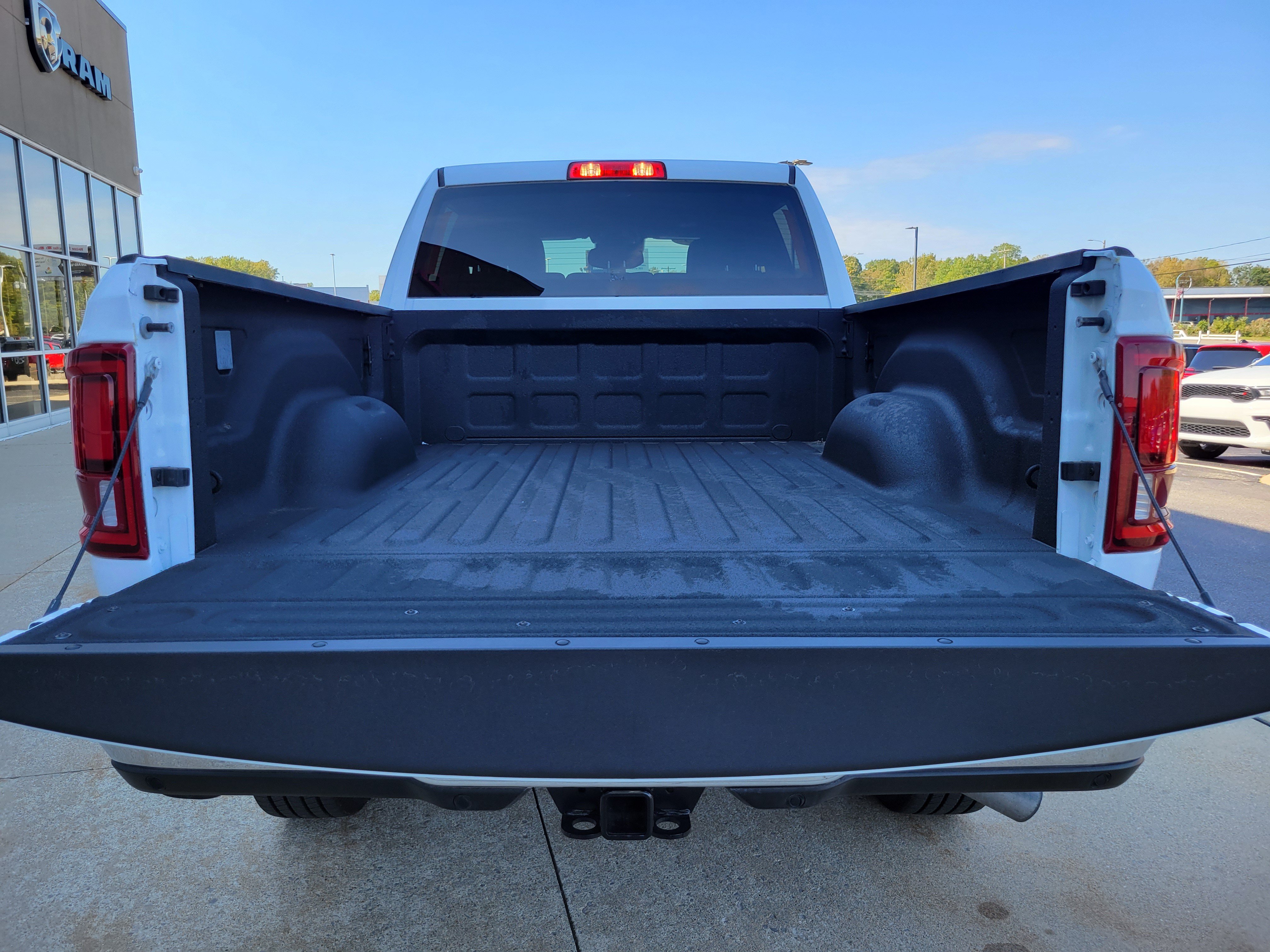 Used 2025 RAM 3500 Lone Star w/ Safety Group AWD/4WD image 20