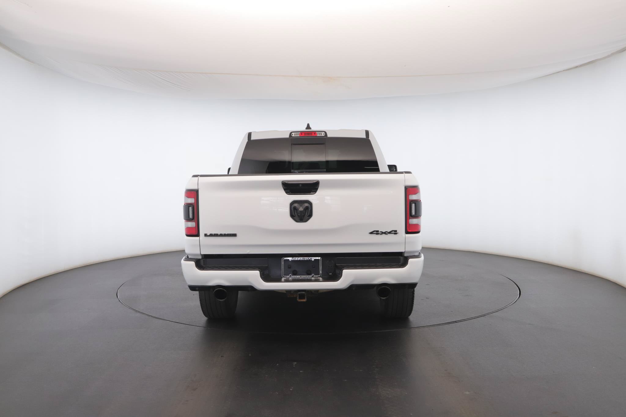 Used 2023 RAM 1500 Laramie AWD/4WD image 23