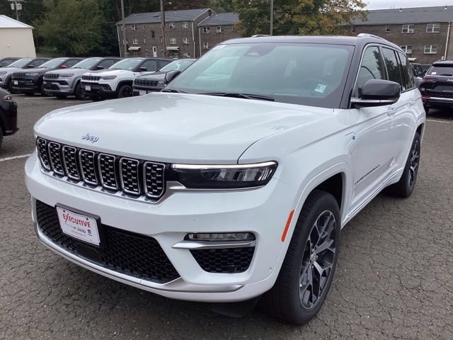 Used 2023 Jeep Grand Cherokee Summit AWD/4WD image 1
