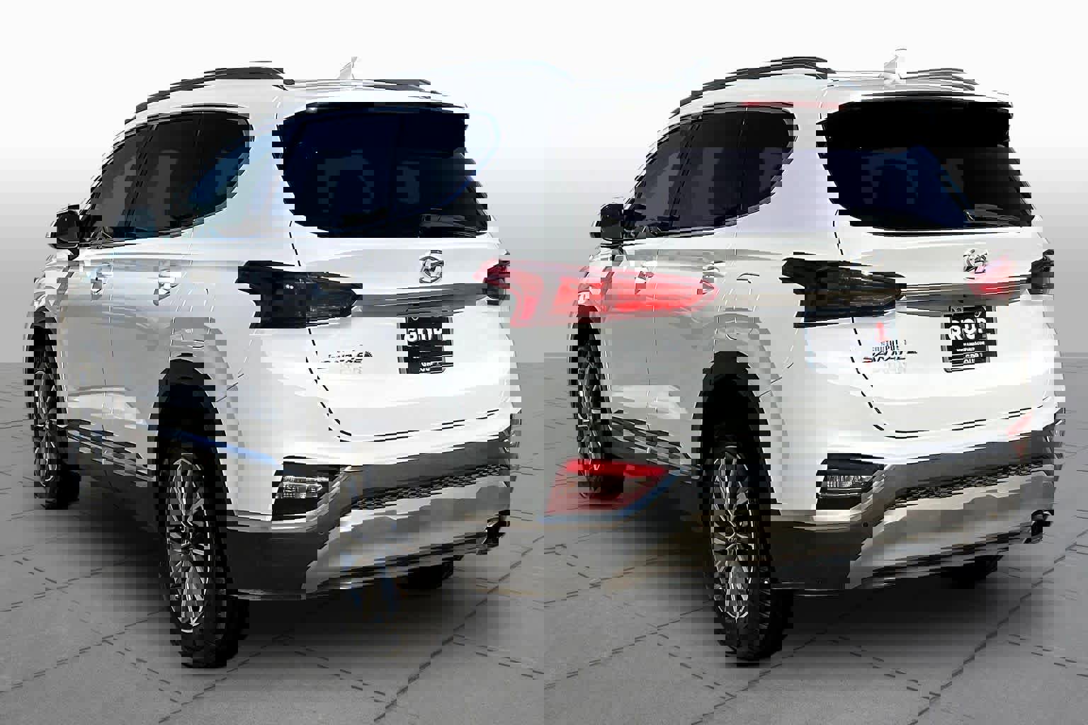 Used 2020 Hyundai Santa Fe SEL w/ Convenience Package image 12