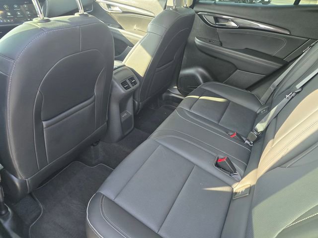Used 2023 Buick Envision Essence FWD image 13