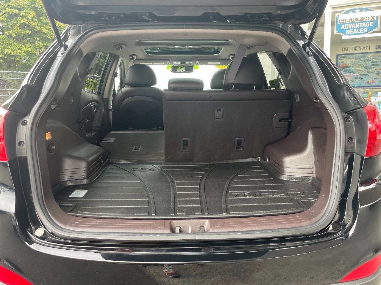 Used 2012 Hyundai Tucson Limited w/ Premium Pkg image 26