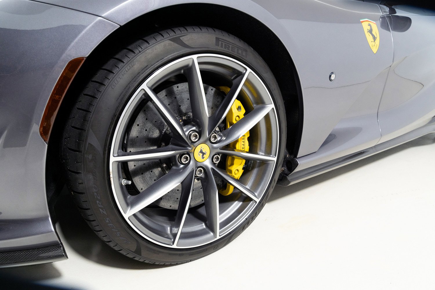 Used 2023 Ferrari 812 GTS image 14