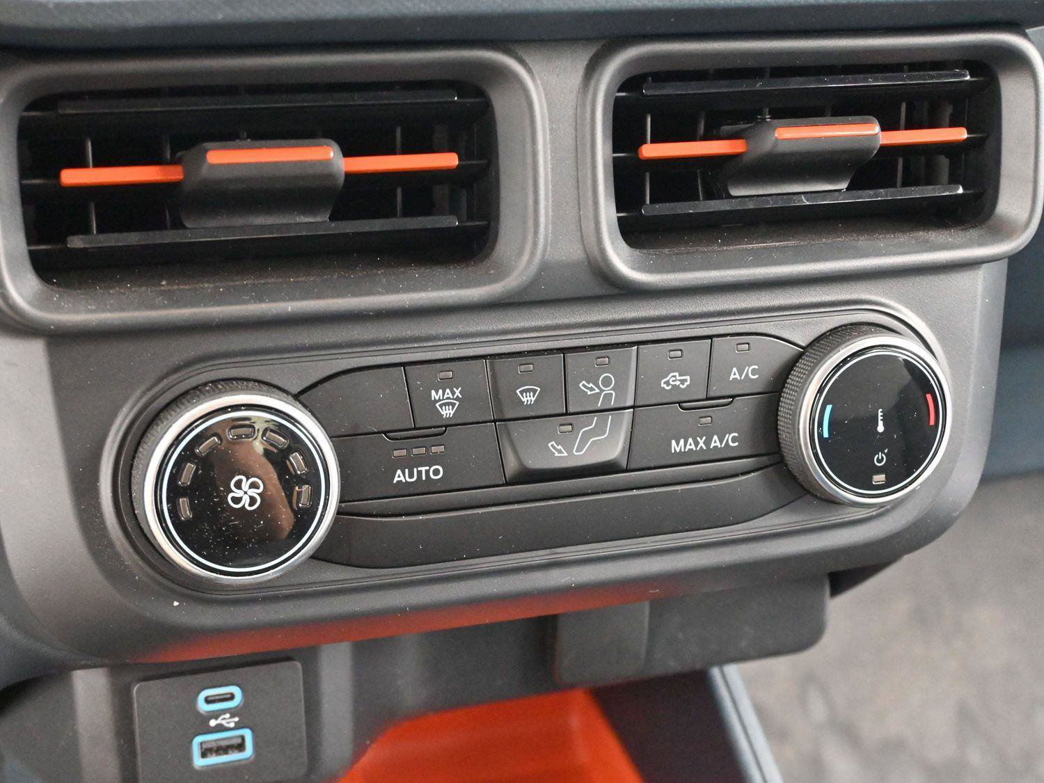 Used 2024 Ford Maverick XLT w/ Equipment Group 300A Standard image 24