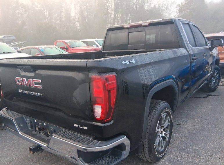 Used 2019 GMC Sierra 1500 SLE w/ SLE Value Package AWD/4WD image 3