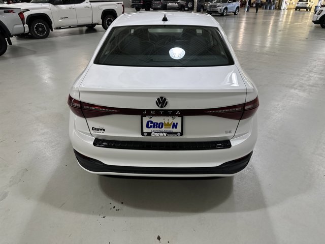 New 2026 Volkswagen Jetta SE image 8