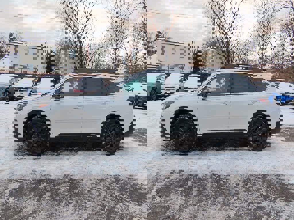 Used 2020 Subaru Outback Onyx Edition XT image 3