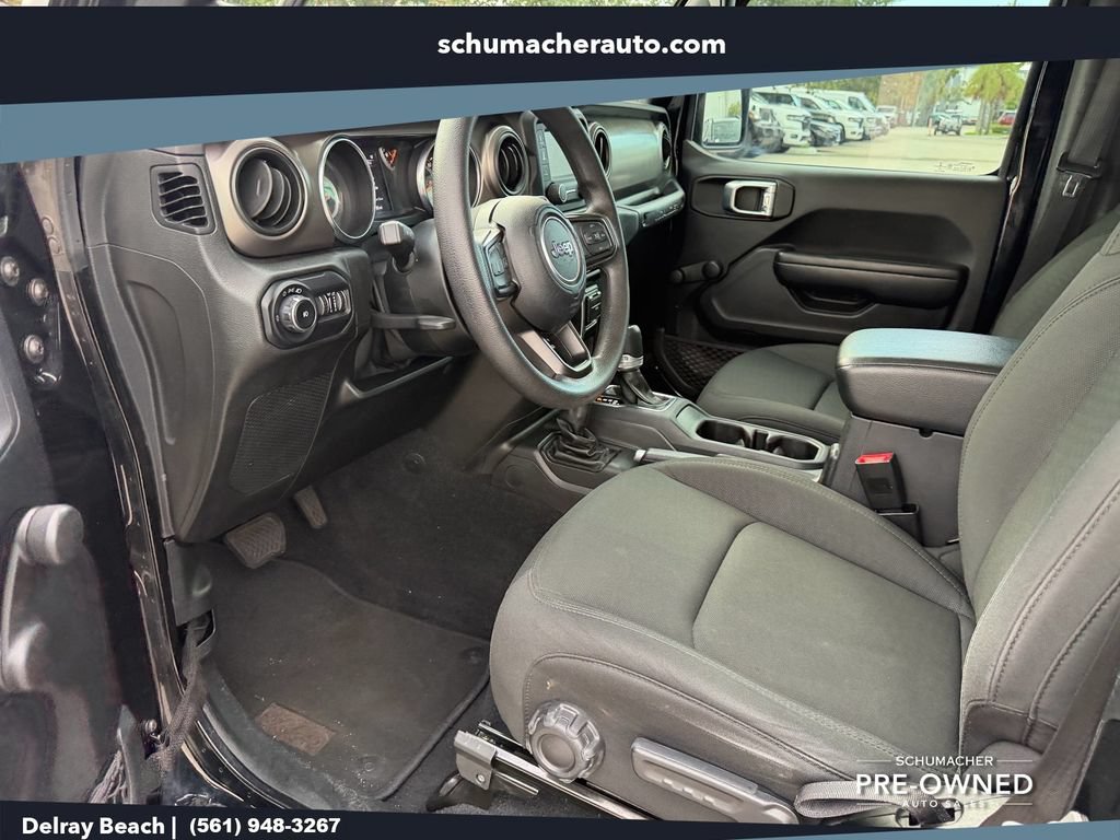 Certified 2020 Jeep Wrangler Sport AWD/4WD image 12