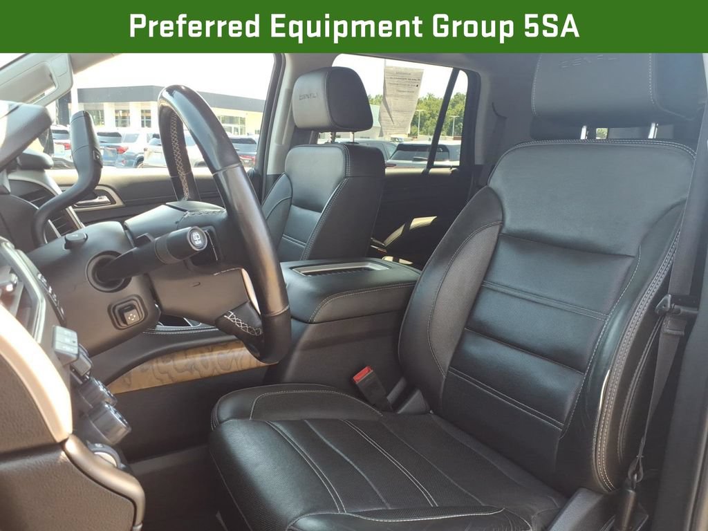 Certified 2020 GMC Yukon Denali w/ Denali Ultimate Package AWD/4WD image 17