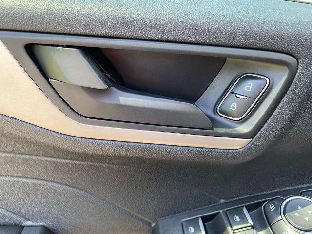 Certified 2022 Ford Escape SE w/ Convenience Package FWD image 12