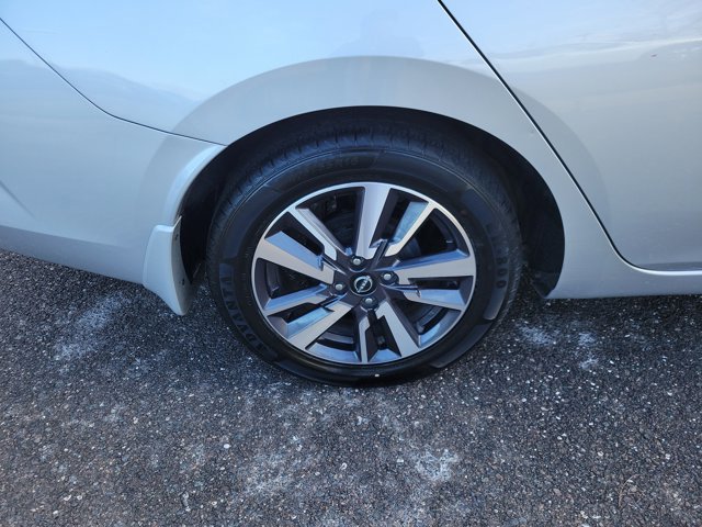 Used 2024 Nissan Versa S w/ S Plus Package image 5