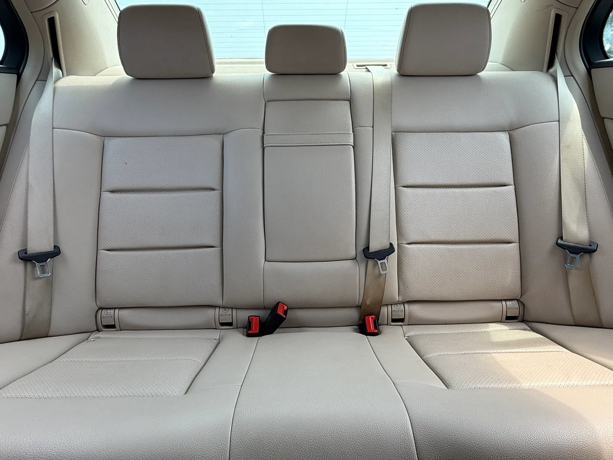 Used 2014 Mercedes-Benz E 350 Sedan image 23