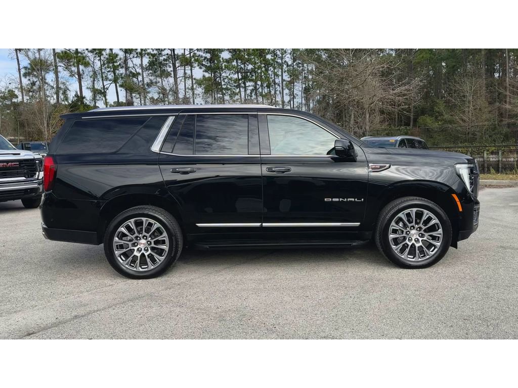 Certified 2025 GMC Yukon Denali image 9