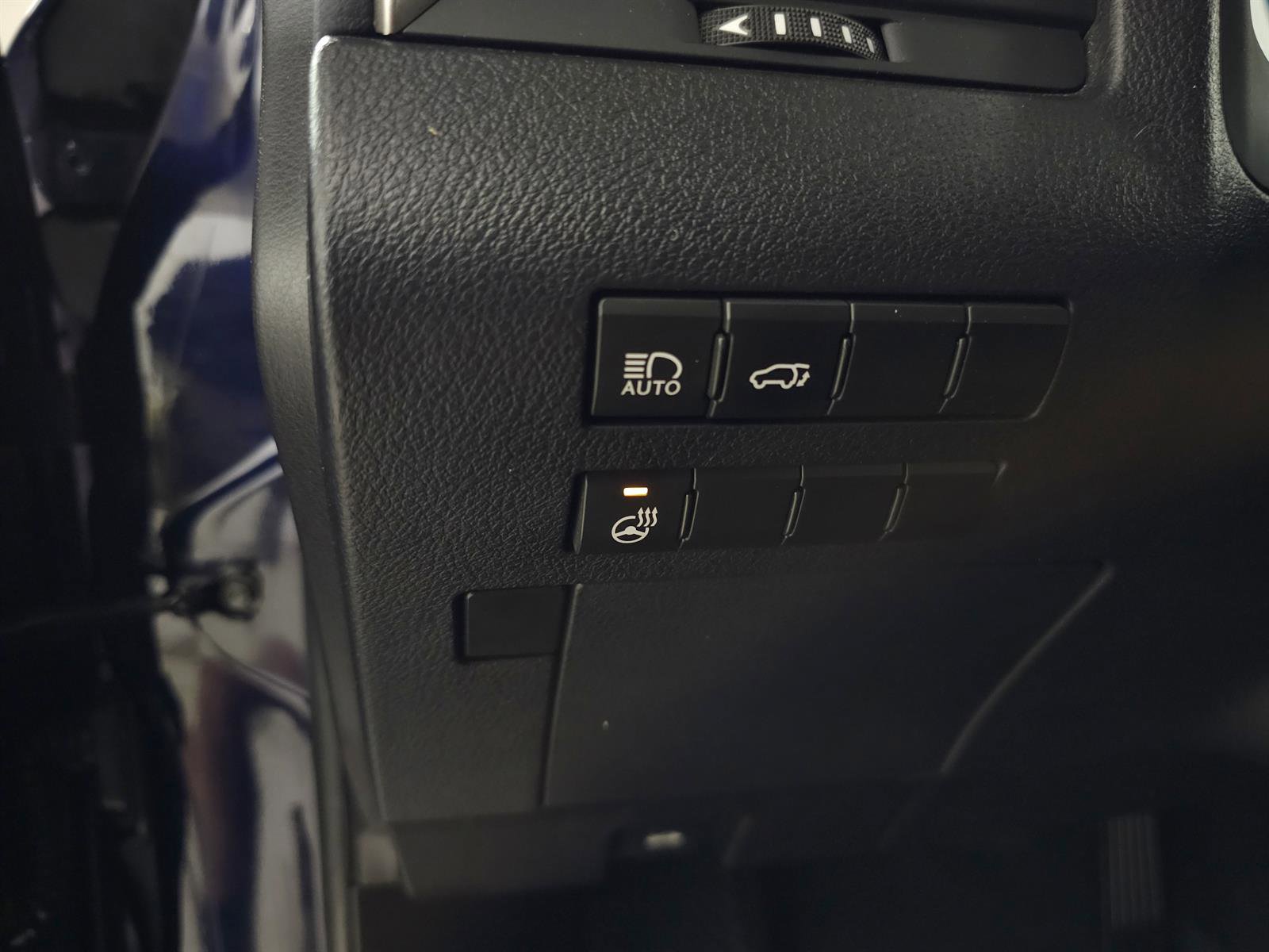 Used 2018 Lexus RX 350 AWD w/ Premium Package image 16