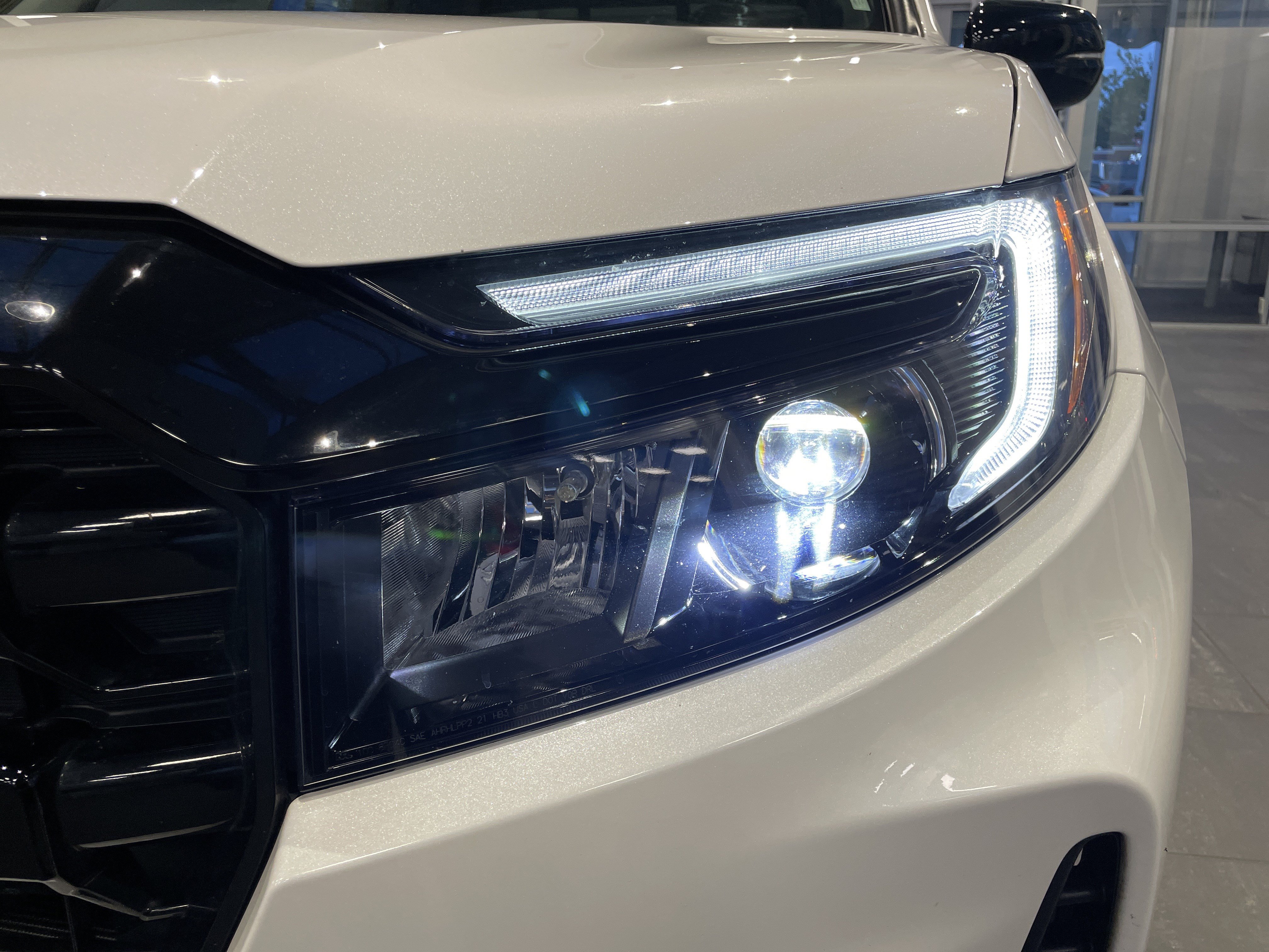 Used 2025 Honda Ridgeline Black Edition image 5