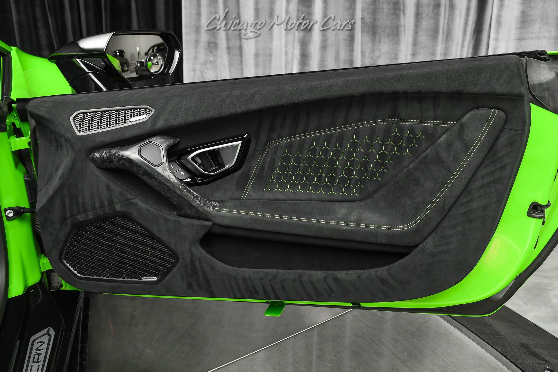 Used 2018 Lamborghini Huracan Performante image 26