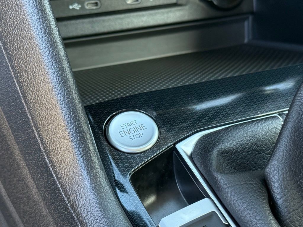 New 2026 Volkswagen Taos S image 20