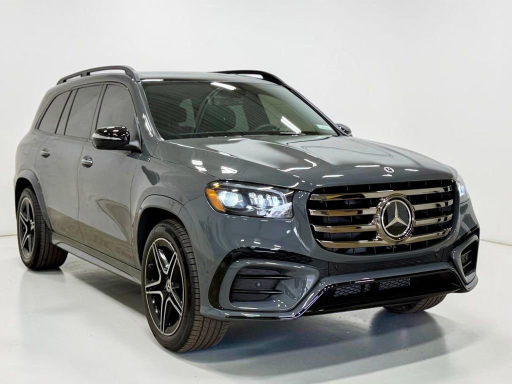 Used 2026 Mercedes-Benz GLS 450 4MATIC image 12