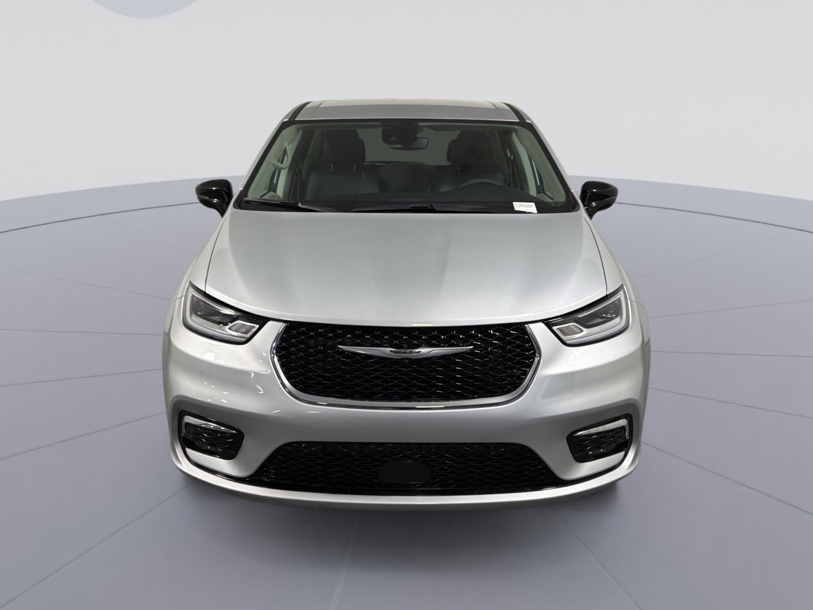 Used 2024 Chrysler Pacifica Touring-L image 11