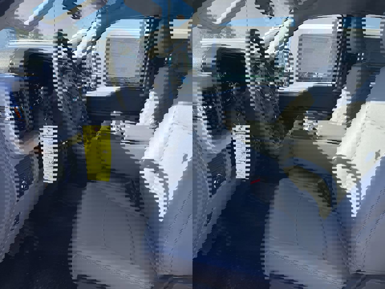 New 2026 Ford F550 2WD SuperCab Super Duty image 17