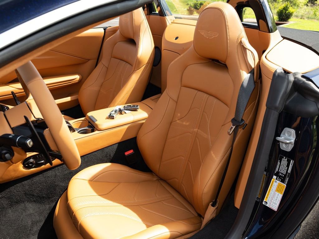 New 2026 Aston Martin V8 Vantage Convertible image 24