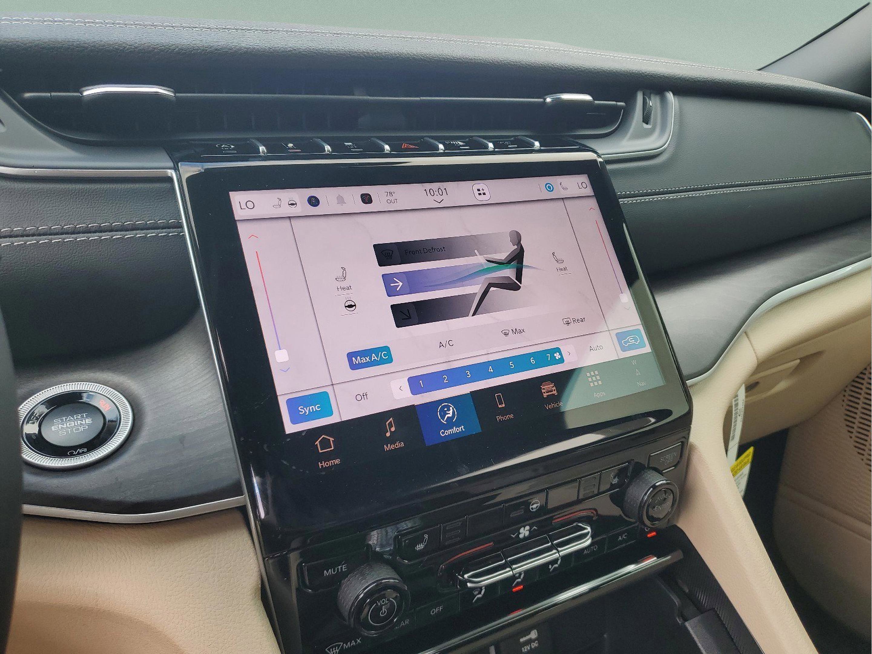 New 2025 Jeep Grand Cherokee Limited image 18