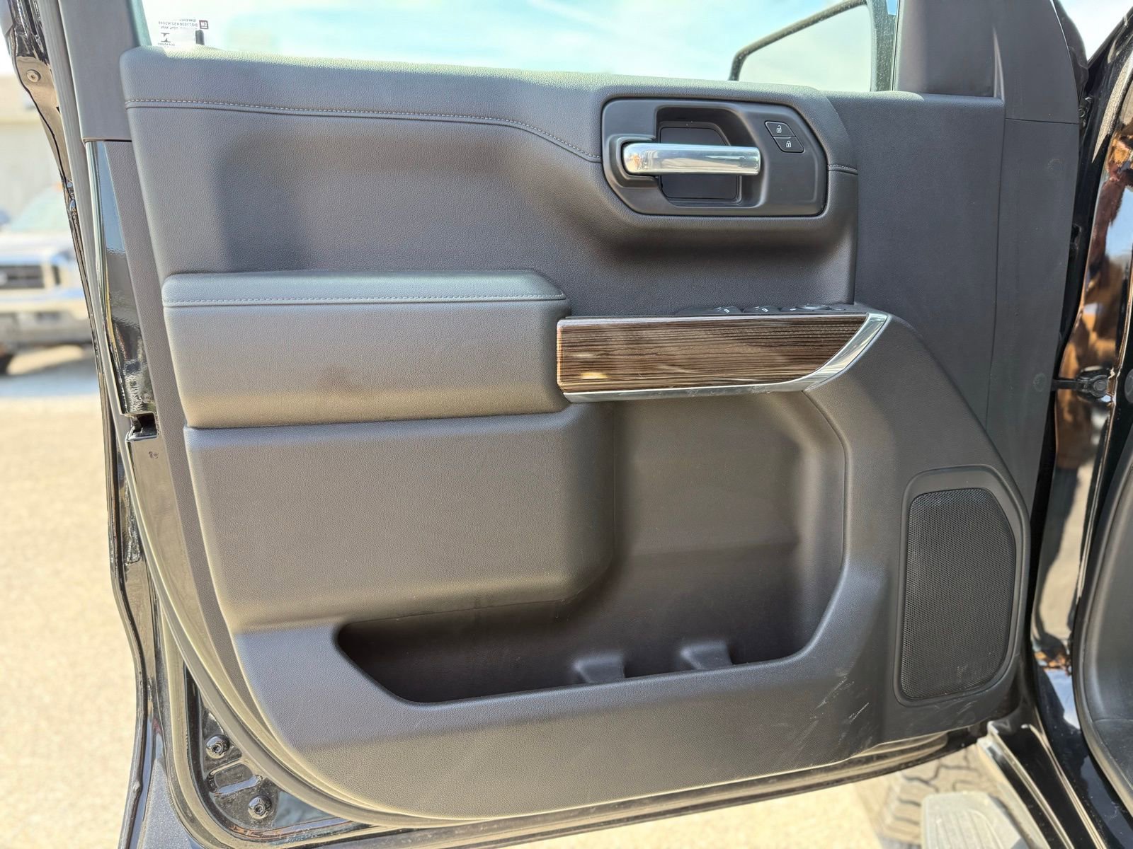 Used 2021 Chevrolet Silverado 1500 LT w/ True North Edition Plus image 17