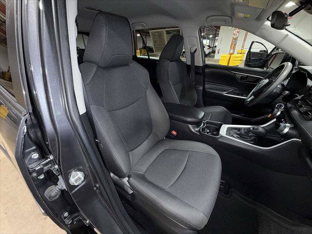 Certified 2020 Toyota RAV4 LE w/ All Weather Liner Package AWD/4WD image 16
