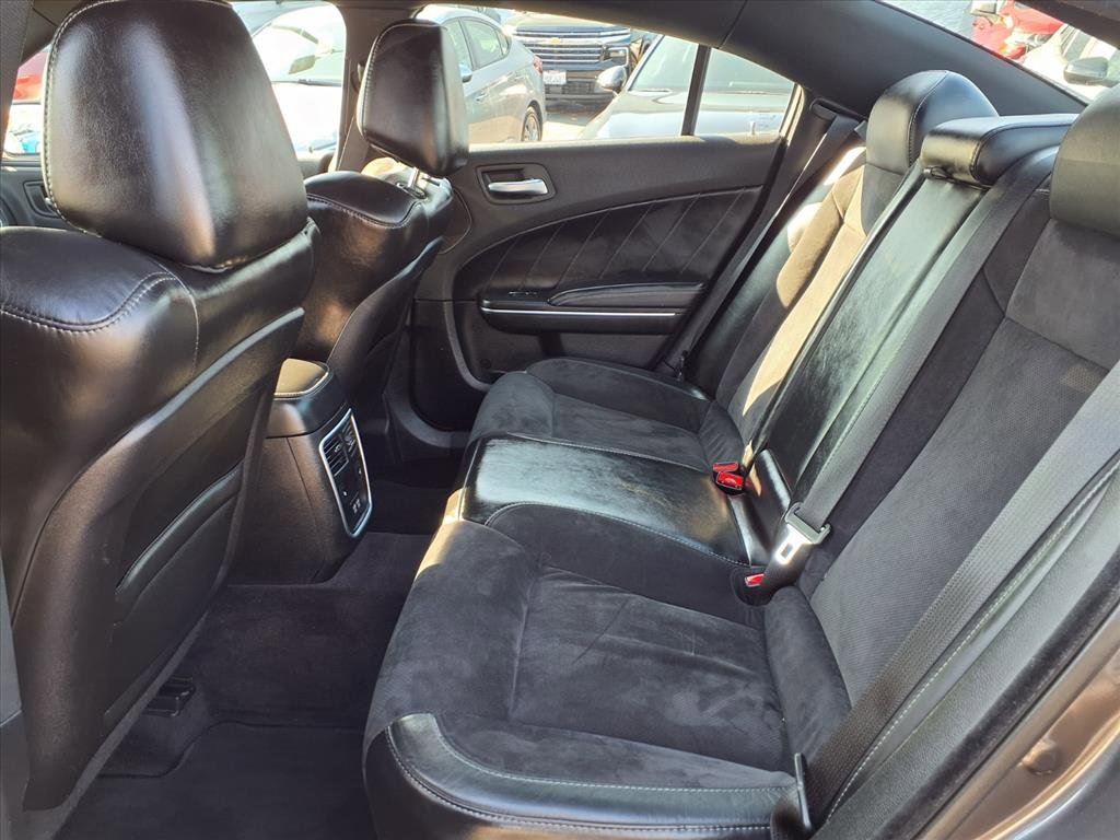 Used 2018 Dodge Charger GT image 15