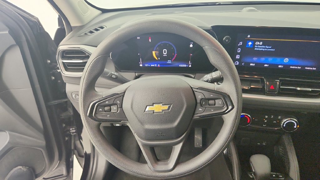 Certified 2025 Chevrolet TrailBlazer LT AWD/4WD image 16
