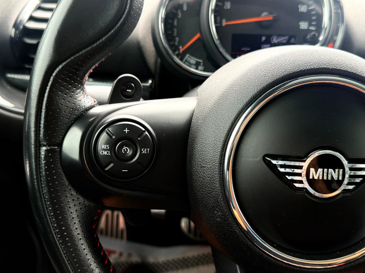 Used 2019 MINI Cooper Clubman S AWD/4WD image 40
