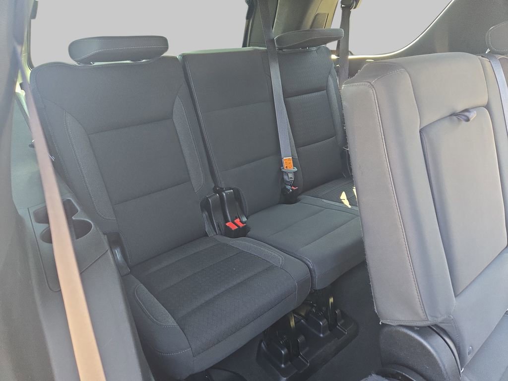 Used 2024 GMC Yukon SLE AWD/4WD image 14