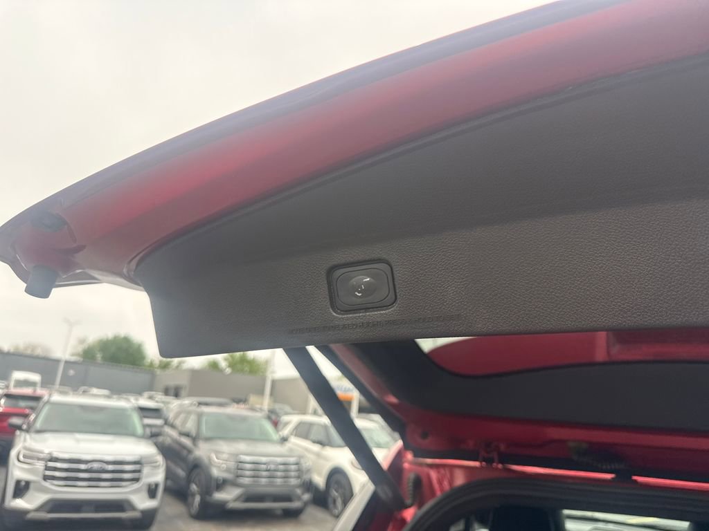 Used 2012 Ford Explorer XLT AWD/4WD image 12