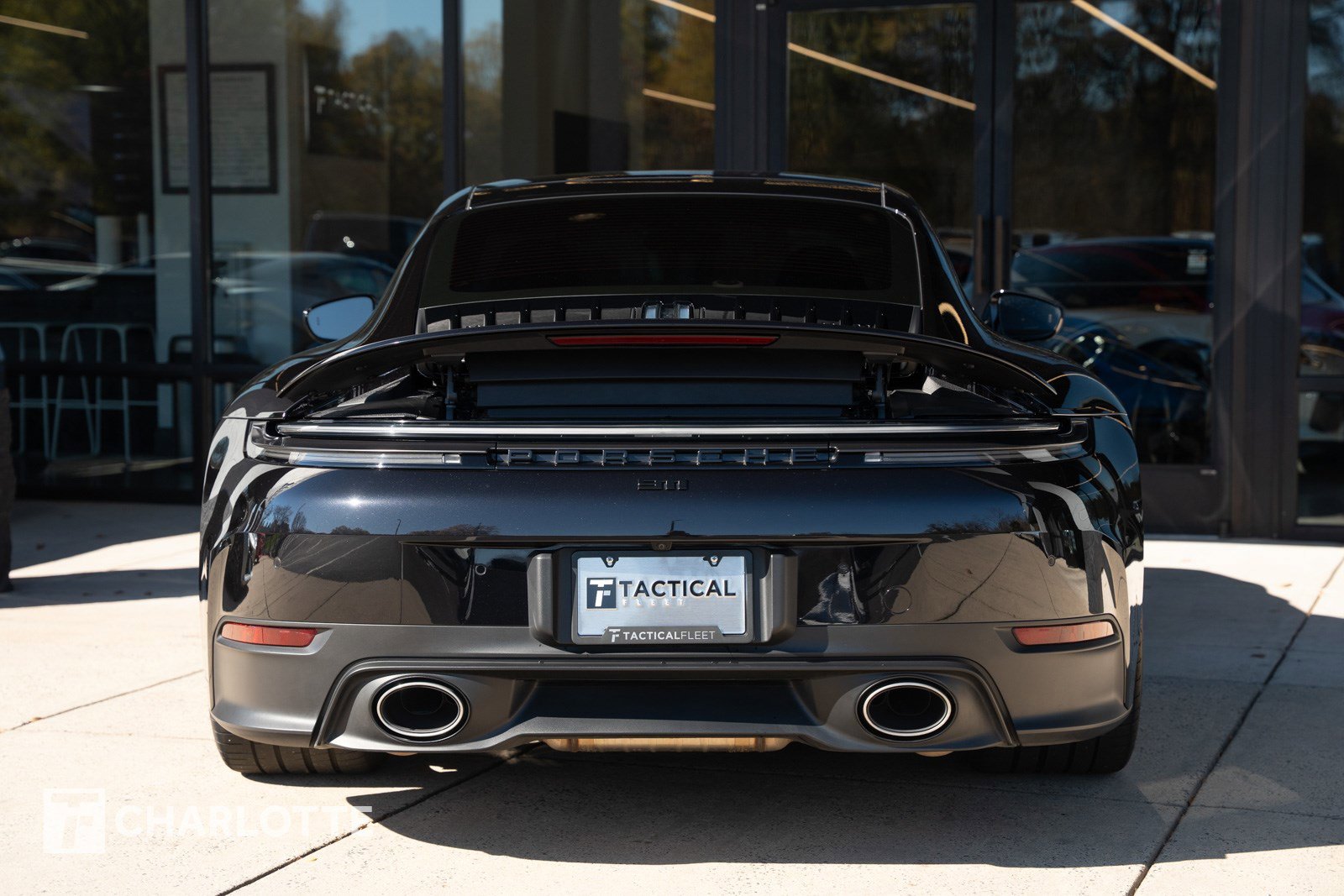 Used 2025 Porsche 911 Carrera image 13