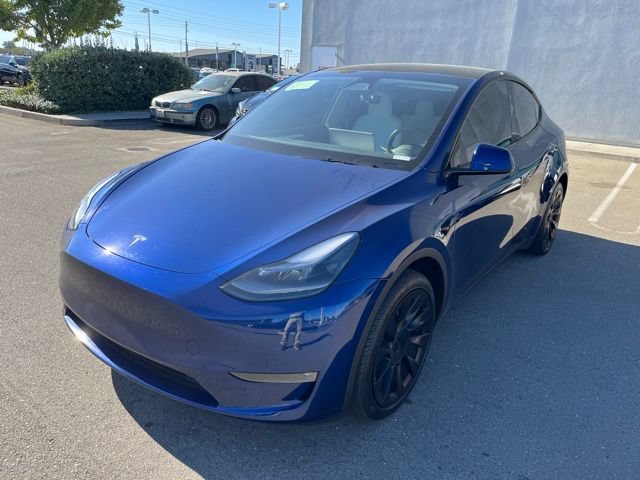 Used 2024 Tesla Model Y Long Range AWD/4WD video 1